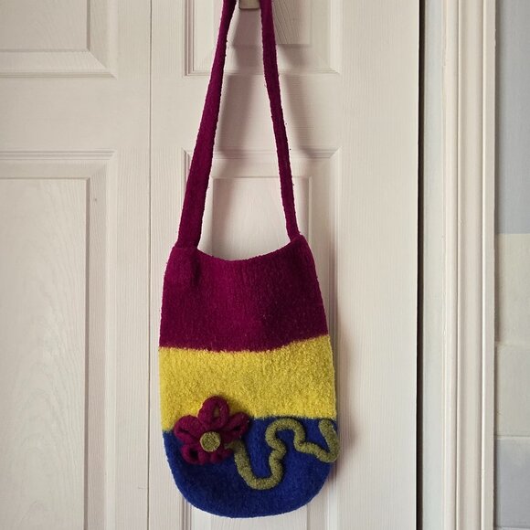 Felted wool shoulder bag - Picture 1 of 4